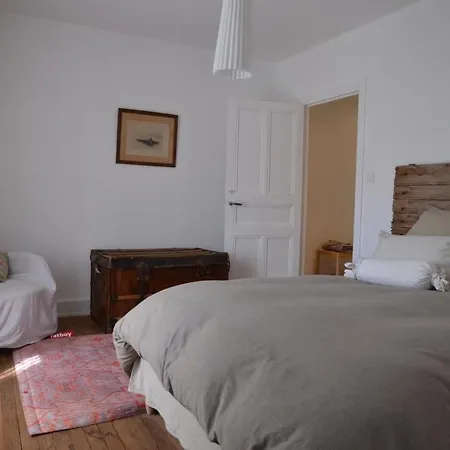 Chambre D'hotes Les Tilleuls * مييو