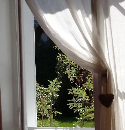 فندق مبيت وإفطار Chambre D'hotes Les Tilleuls *